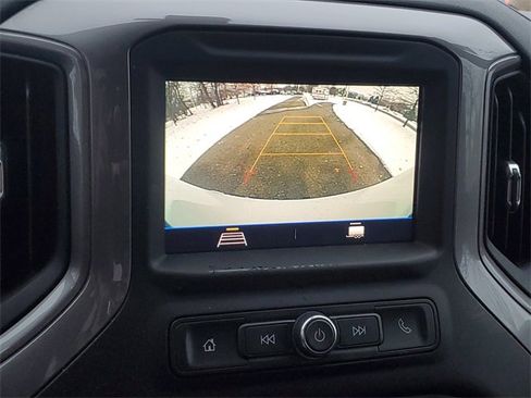 Used 2021 Chevrolet Silverado 1500 Custom Trail Boss w/ LPO, Dark Essentials Package image 16