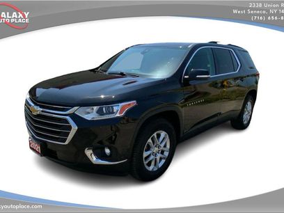 Used 2021 Chevrolet Traverse LT