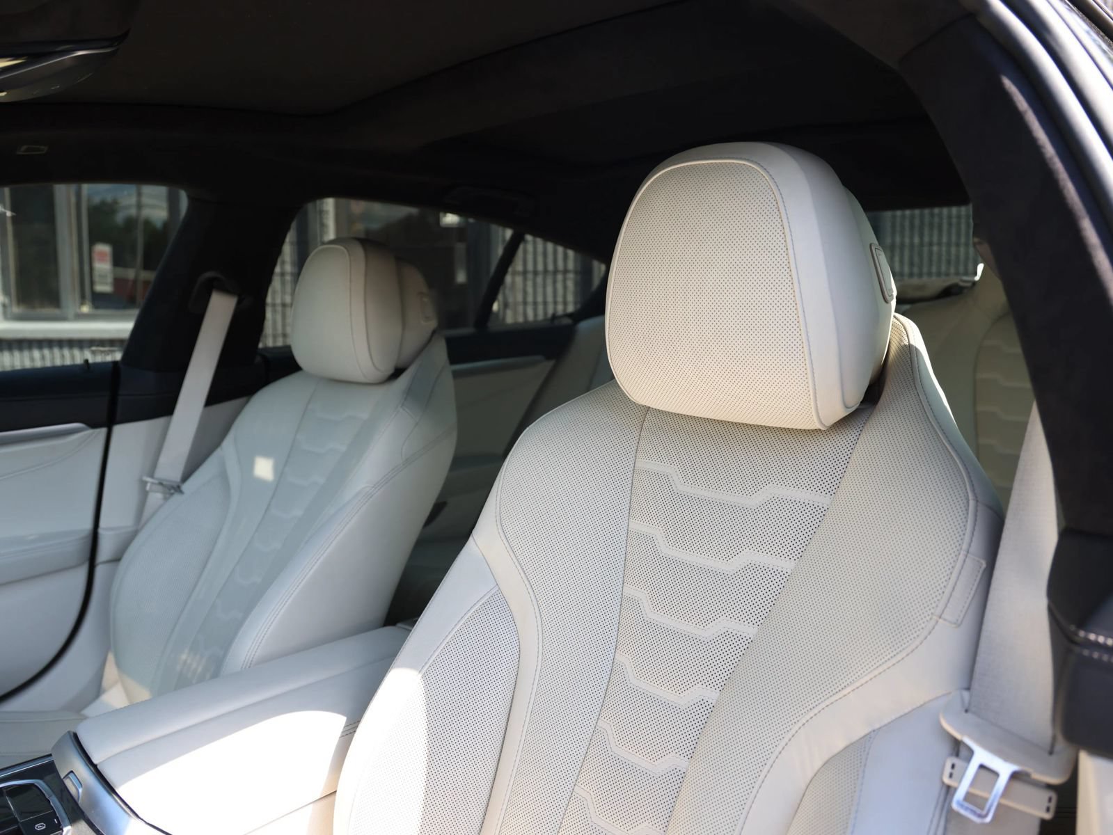 Used 2021 BMW M850i Gran Coupe xDrive AWD/4WD image 17