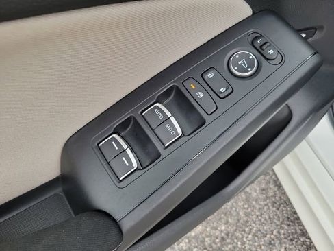 Certified 2023 Honda Civic LX image 9