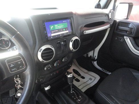Used 2013 Jeep Wrangler Sahara w/ Dual Top Group AWD/4WD image 8
