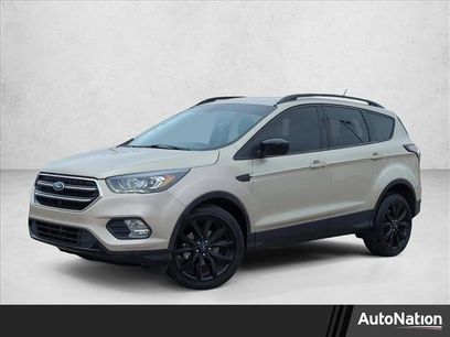 Used 2018 Ford Escape SE w/ SE Sport Appearance Package