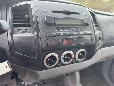 Used 2006 Toyota Tacoma 2WD Regular Cab image 13