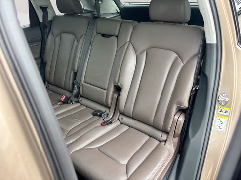 Used 2019 Audi Q7 3.0T Prestige AWD/4WD image 26