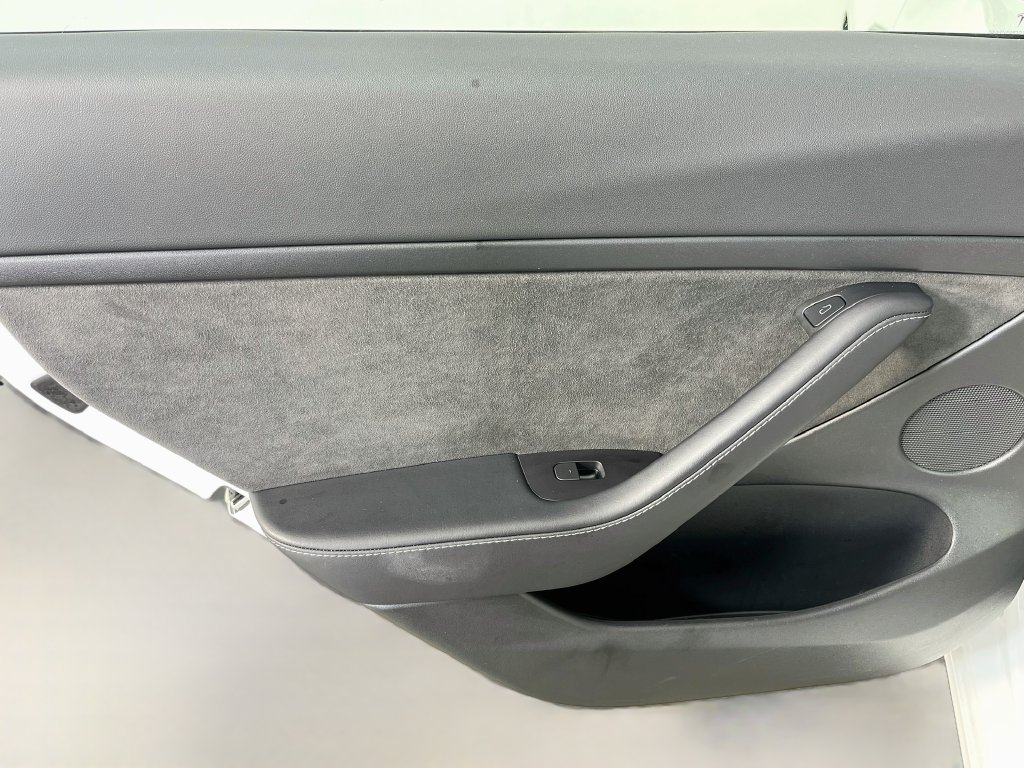Used 2023 Tesla Model 3 Standard Range RWD image 25