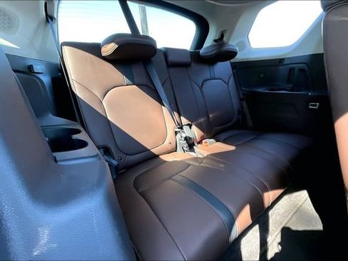 Used 2023 Honda Pilot Elite image 26