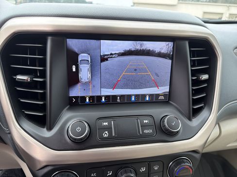 Used 2020 GMC Acadia Denali w/ Technology Package image 27