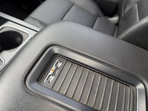 Used 2019 Chevrolet Silverado 2500 LTZ w/ Midnight Edition AWD/4WD image 12