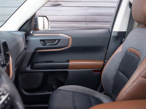 Used 2022 Ford Bronco Sport Outer Banks w/ Tech Package image 22