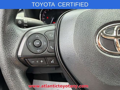 Certified 2024 Toyota RAV4 XLE FWD image 33