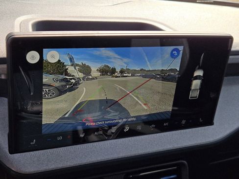 New 2026 Ford Maverick XLT image 9