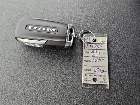 New 2026 RAM 2500 Laramie AWD/4WD image 31
