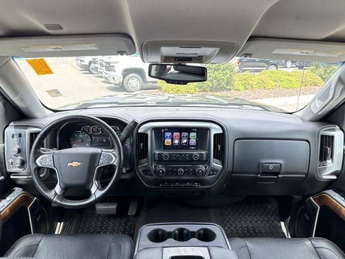 Used 2017 Chevrolet Silverado 1500 LTZ w/ LTZ Plus Package AWD/4WD image 12