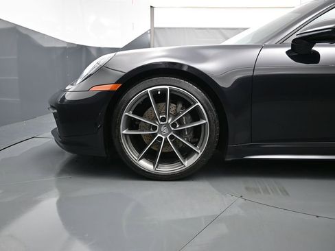 Certified 2024 Porsche 911 Carrera RWD image 6