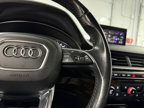 Used 2017 Audi Q7 3.0T Premium AWD/4WD image 26