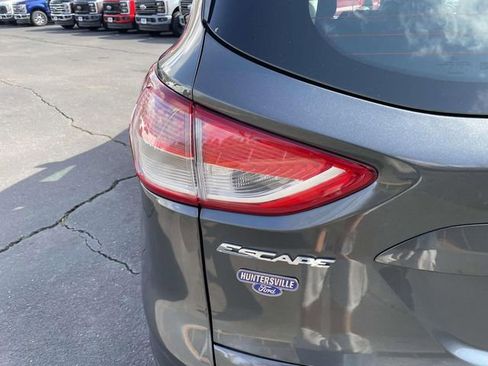 Used 2016 Ford Escape S image 29