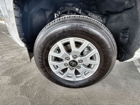 Used 2025 Toyota Tacoma SR5 image 32