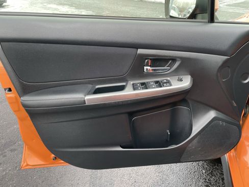 Used 2015 Subaru Crosstrek 2.0i Premium w/ Moonroof Package image 15