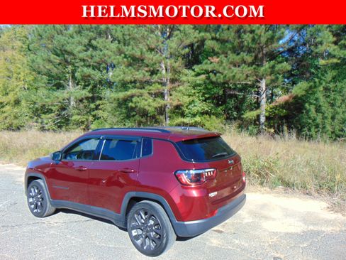 Certified 2021 Jeep Compass Latitude image 5