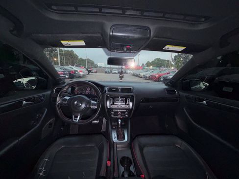 Used 2014 Volkswagen Jetta GLI Edition 30 FWD image 18