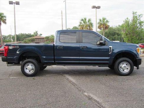Used 2017 Ford F250 XL w/ Power Equipment Group AWD/4WD image 2