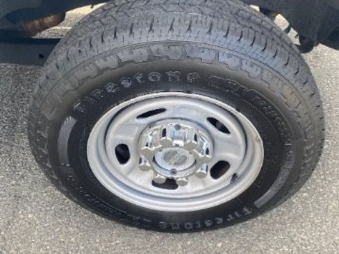 Used 2022 Ford F250 XL w/ Power Equipment Group AWD/4WD image 20