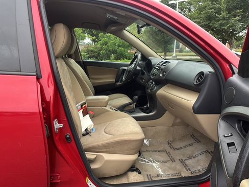 Used 2011 Toyota RAV4 4WD w/ Base L4 Extra Value Pkg image 22