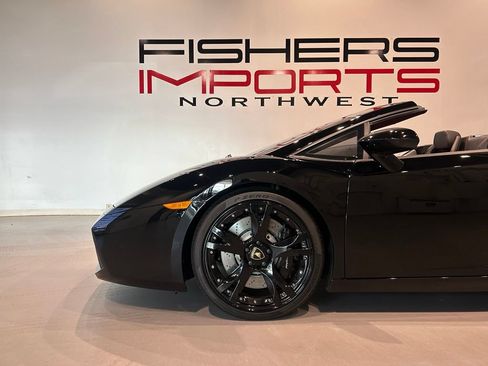 Used 2008 Lamborghini Gallardo Spyder AWD/4WD image 2