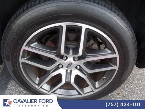 Used 2017 Ford Explorer Sport w/ Equipment Group 401A AWD/4WD image 13