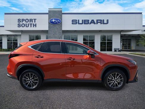 Used 2024 Lexus NX 250 FWD w/ Towing Package (2000 Lbs) image 2