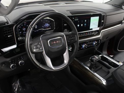 Used 2024 GMC Sierra 1500 Elevation w/ Elevation Premium Package image 9