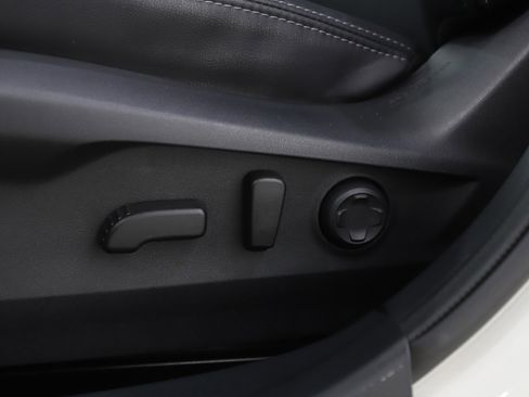 Used 2024 Subaru Outback Limited image 27