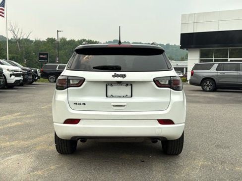 Certified 2023 Jeep Compass High Altitude w/ Driver Assist Group I AWD/4WD image 7