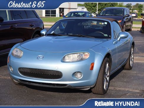Used 2008 MAZDA MX-5 Miata RWD image 11
