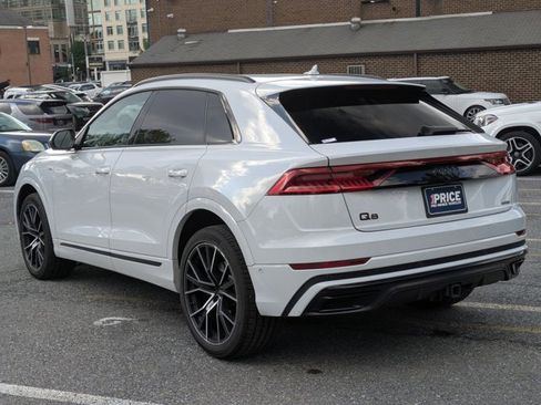 Used 2023 Audi Q8 Premium Plus AWD/4WD image 7