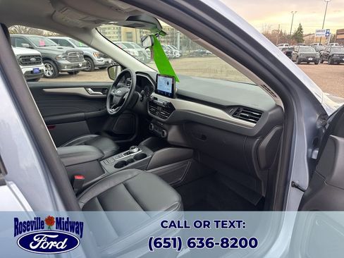 Used 2022 Ford Escape SEL image 31