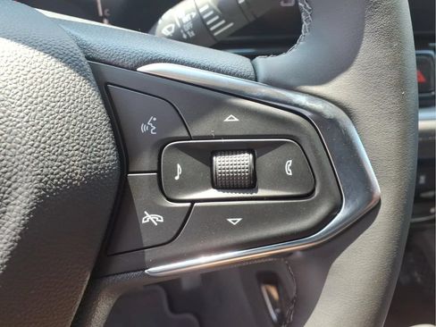 New 2026 Chevrolet TrailBlazer LT w/ Convenience Package FWD image 14