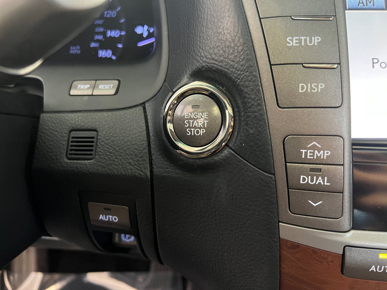 Used 2011 Lexus LS 460 w/ Sport Pkg RWD image 20