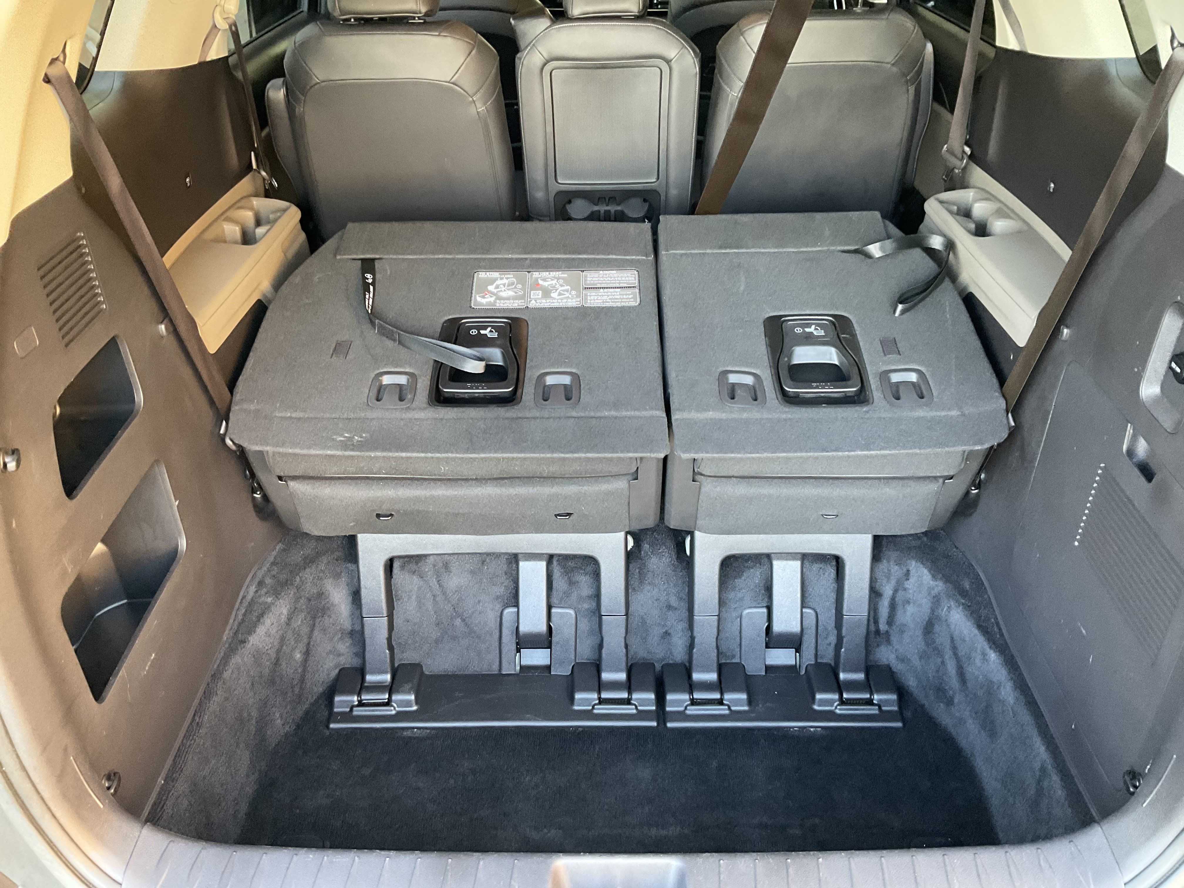 Used 2026 Kia Carnival LXS FWD image 45