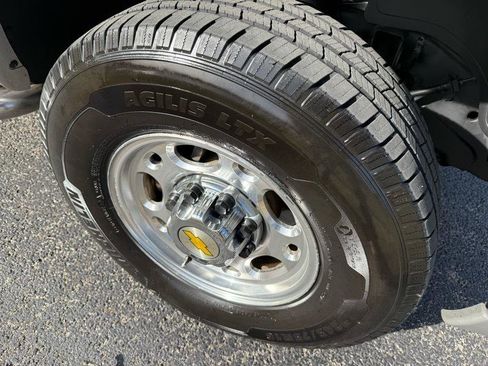 Used 2005 Chevrolet Silverado 2500 LS image 8