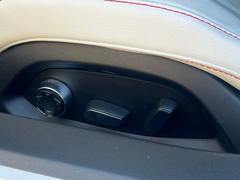 Used 2023 Chevrolet Corvette Stingray Premium Conv image 20