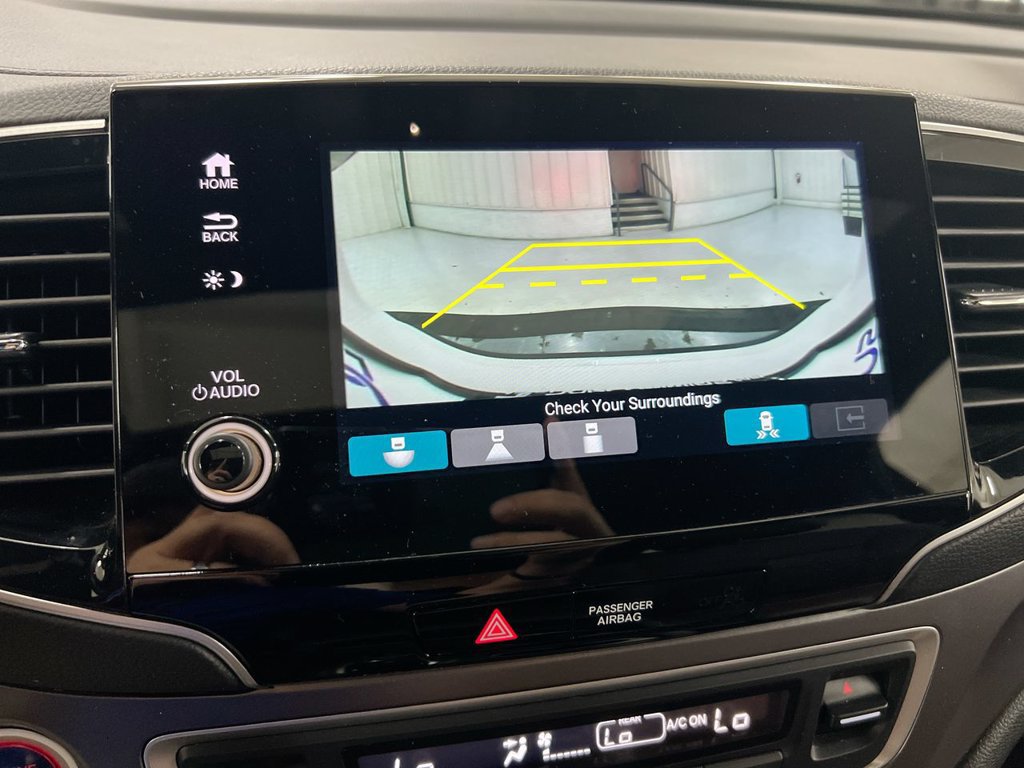 Used 2024 Honda Passport EX-L image 15