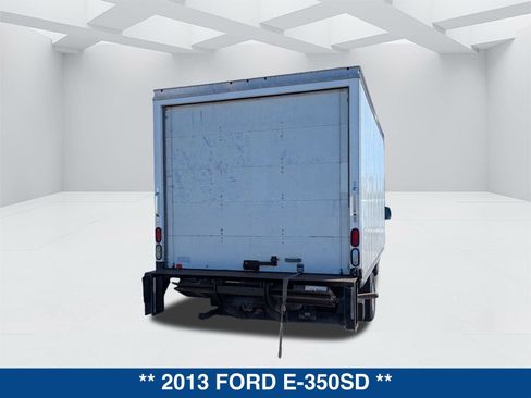 Used 2013 Ford E-350 and Econoline 350 Super Duty w/ Payload Pkg image 4