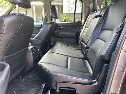 Used 2018 Honda Ridgeline RTL-E image 13