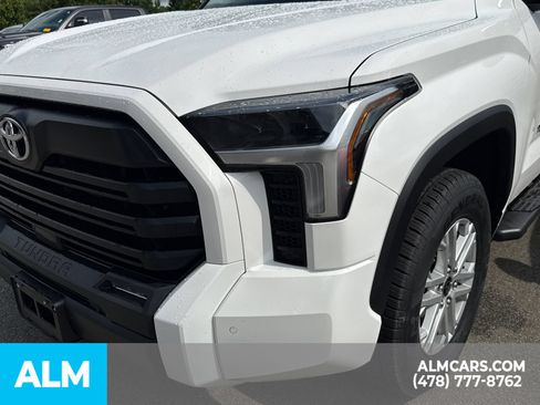 Used 2024 Toyota Tundra SR5 w/ SR5 Convenience Package RWD image 9