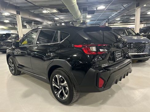 Certified 2025 Subaru Crosstrek 2.0i Premium image 4