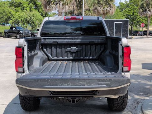 New 2026 Chevrolet Colorado ZR2 w/ Technology Package image 24