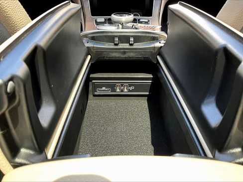 Certified 2021 Mercedes-Benz C 300 4MATIC Sedan image 18