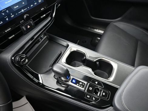 Used 2024 Lexus NX 350h AWD w/ Premium Package image 26