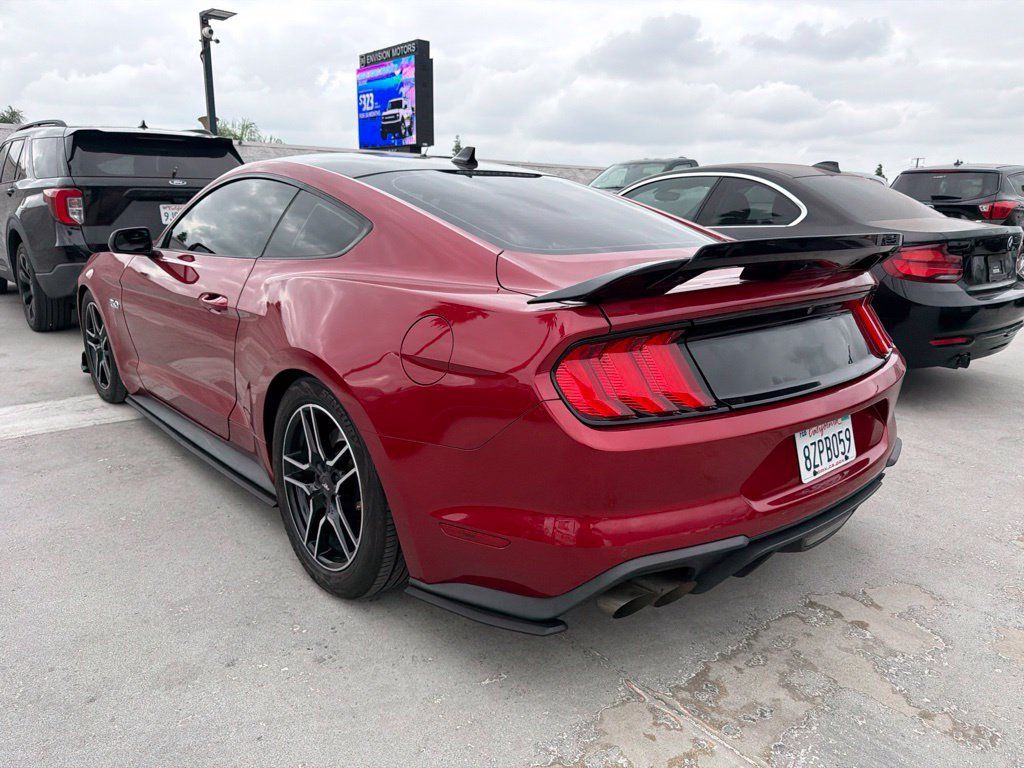 Used 2022 Ford Mustang GT Premium RWD image 5